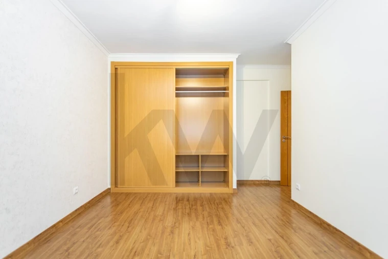 Apartamento T3 para Venda em Amora Foto 25