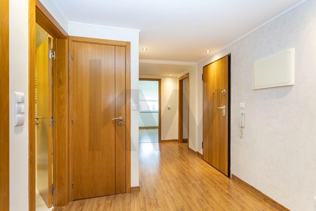 Apartamento T3 para Venda em Amora Foto 6