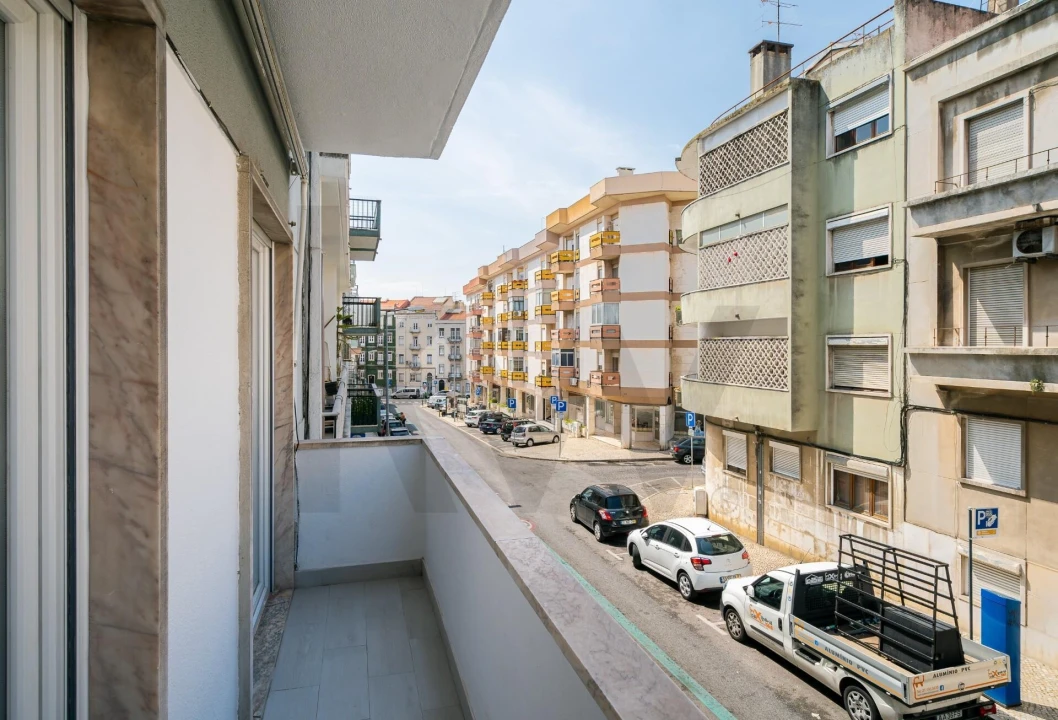 Apartamento T3 para Arrendamento em Avenidas Novas Foto 16