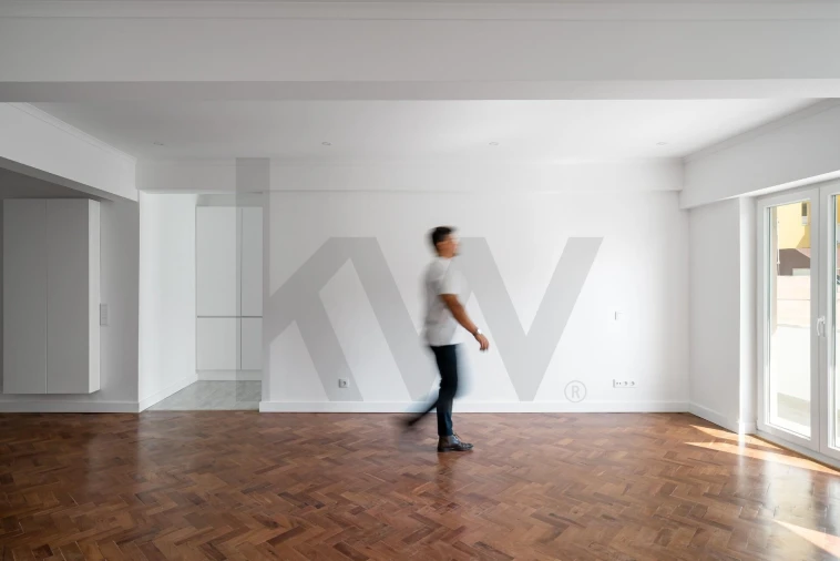 Apartamento T3 para Arrendamento em Avenidas Novas Foto 2