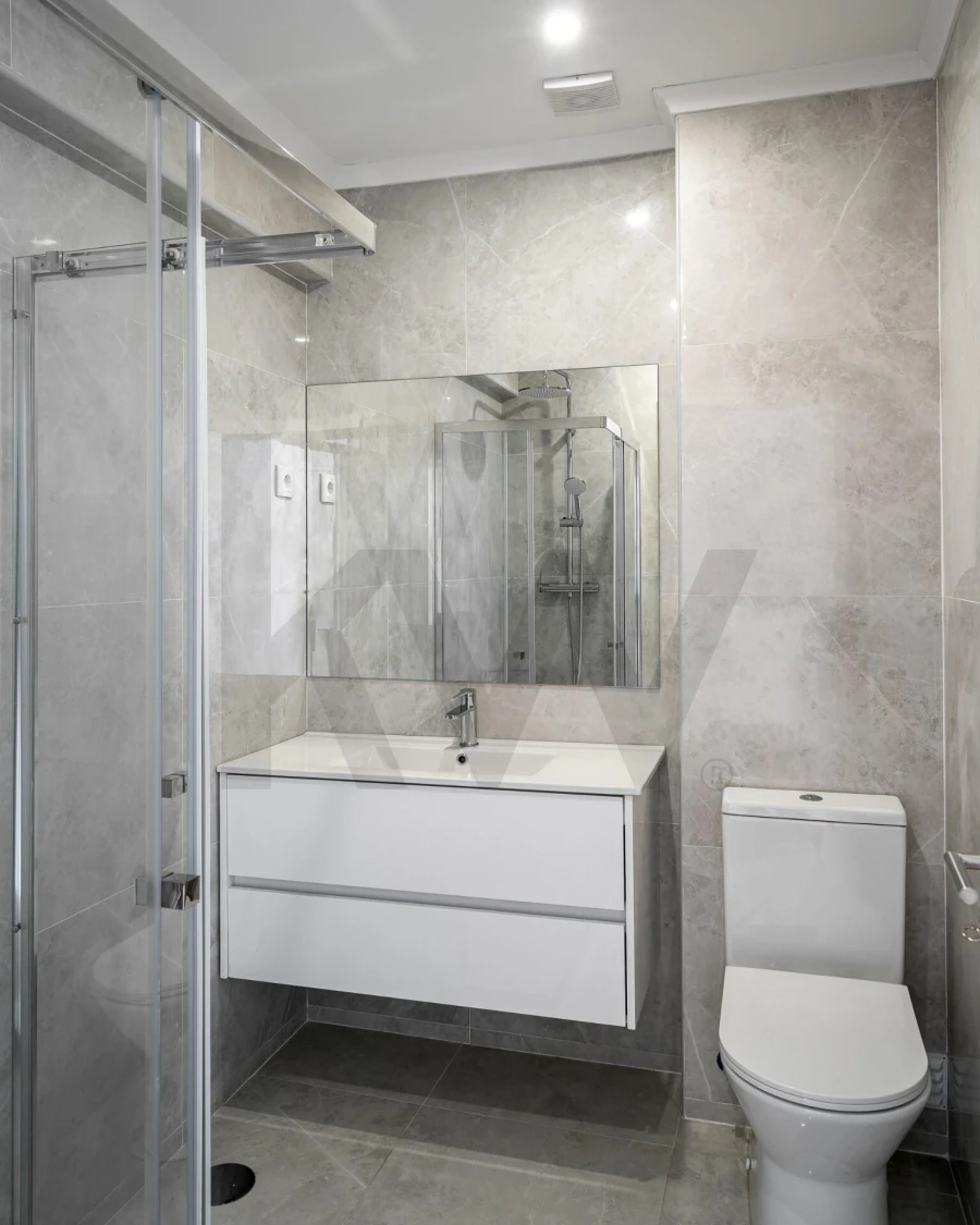 Apartamento T3 para Arrendamento em Avenidas Novas Foto 14