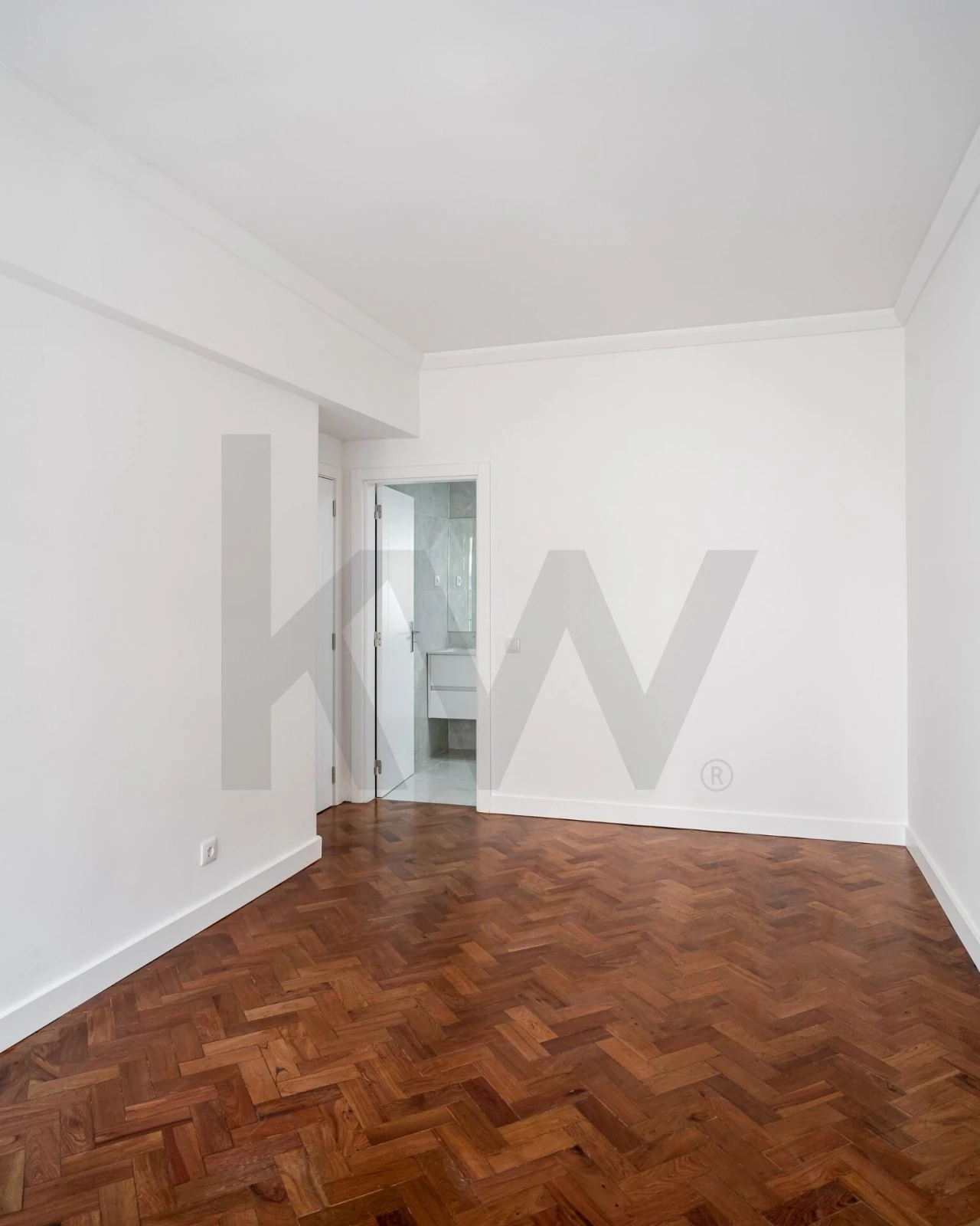 Apartamento T3 para Arrendamento em Avenidas Novas Foto 10