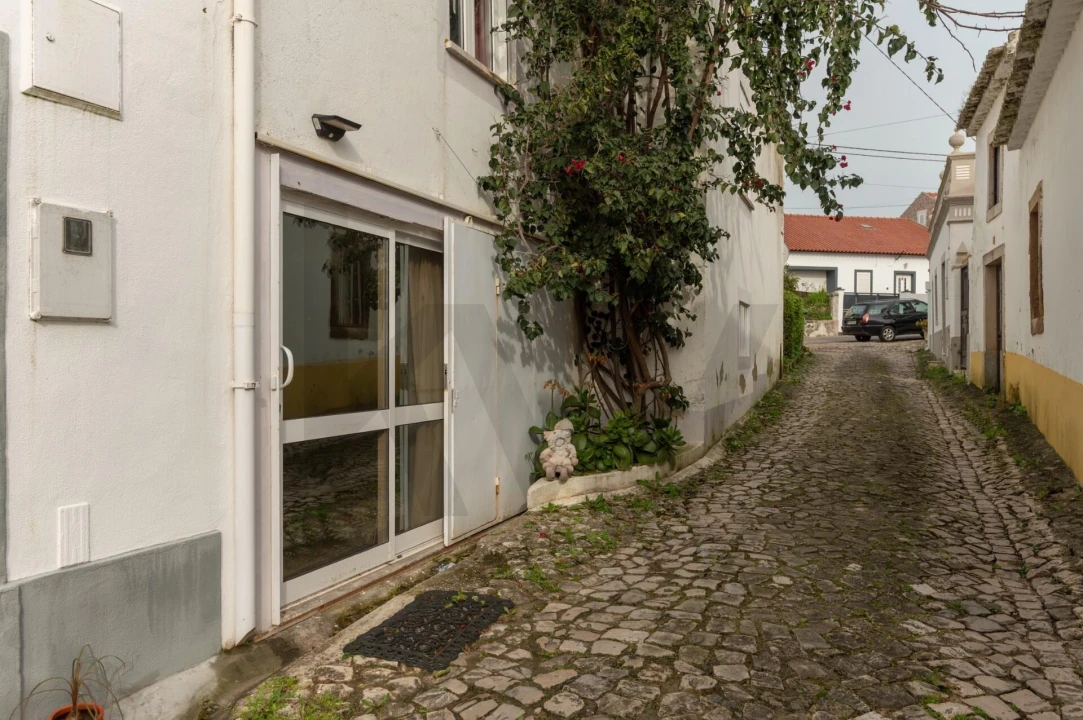 Moradia T3 para Venda em Carvoeira e Carmões Foto 26