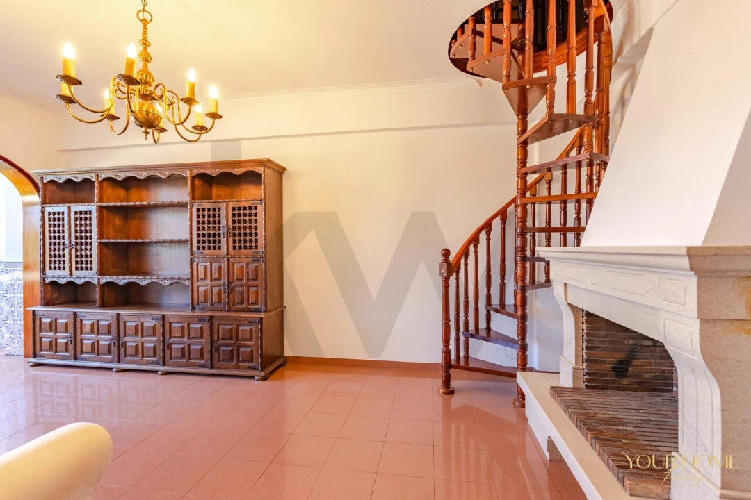 Apartamento T3 para Arrendamento em Loures Foto 6