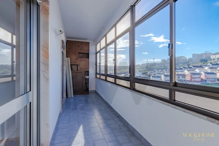 Apartamento T3 para Arrendamento em Loures Foto 14