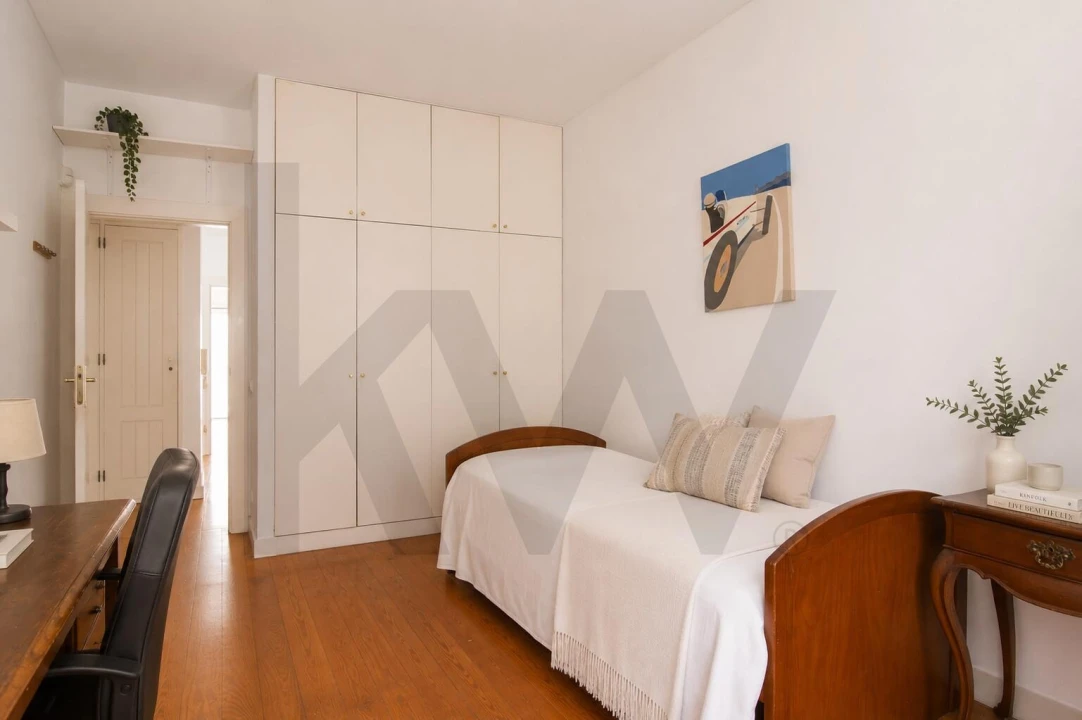 Moradia T6 para Venda em Santo António Foto 32
