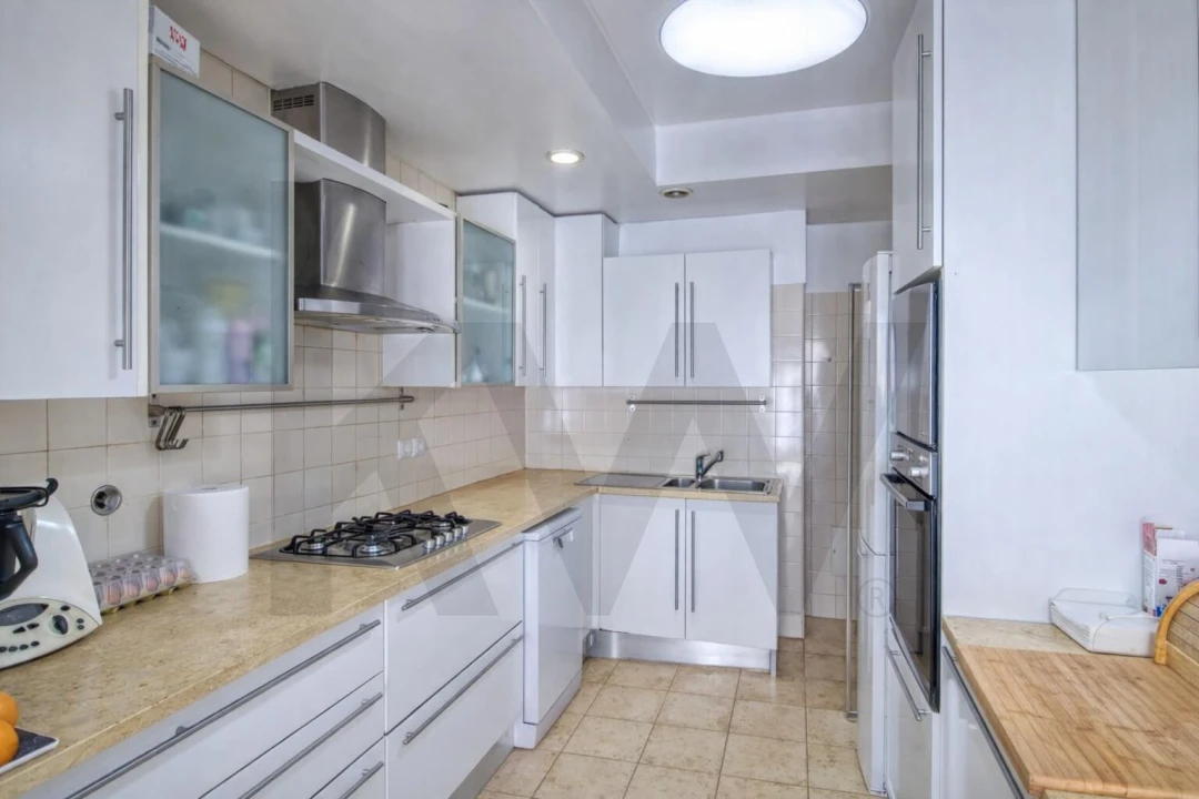 Prédio para Venda em Santo António Foto 7