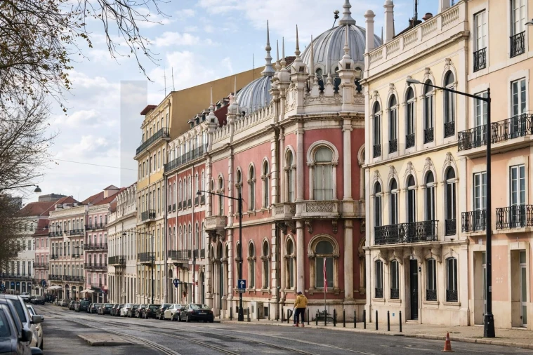 Moradia T6 para Venda em Santo António Foto 12