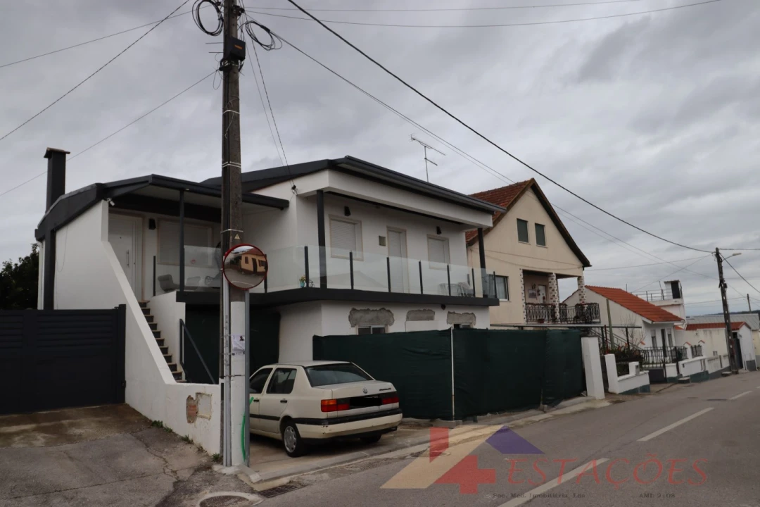 Moradia T6 para Venda em Marrazes e Barosa Foto 2