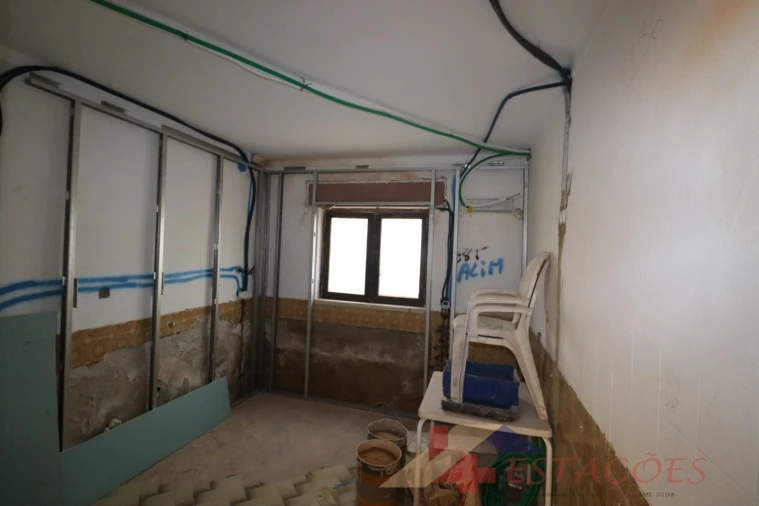 Moradia T6 para Venda em Marrazes e Barosa Foto 12