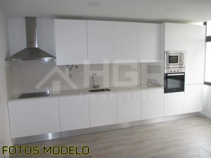 Apartamento T2 para Venda em Alto do Seixalinho, Santo André e Verderena Foto 3
