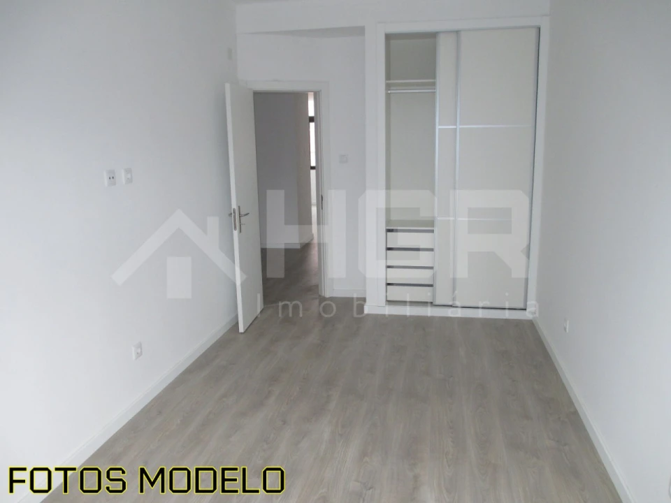 Apartamento T1 para Venda em Alto do Seixalinho, Santo André e Verderena Foto 10
