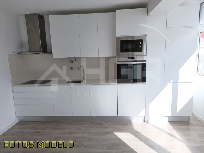 Apartamento T1 para Venda em Alto do Seixalinho, Santo André e Verderena