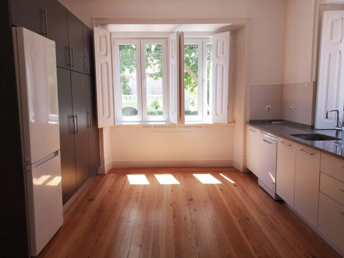 Apartamento T4 para Venda em Agualva e Mira-Sintra Foto 8