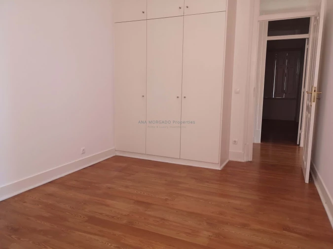 Apartamento T4 para Venda em Agualva e Mira-Sintra Foto 26