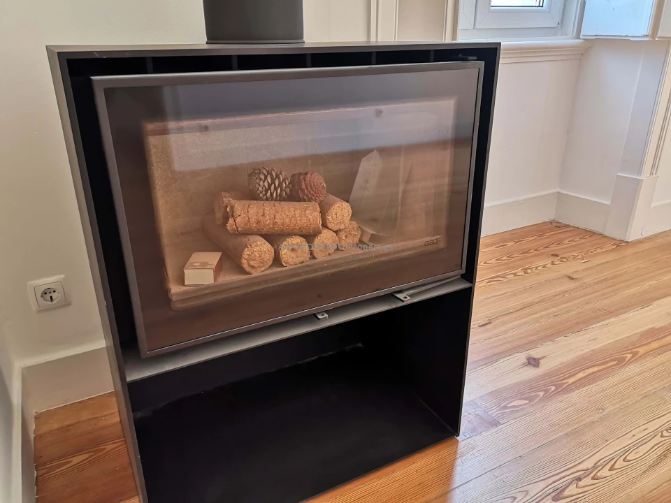 Apartamento T4 para Venda em Agualva e Mira-Sintra Foto 6