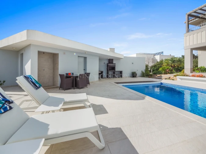 Moradia T4 para Venda em São Bartolomeu de Messines Foto 45