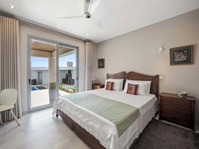 Moradia T4 para Venda em São Bartolomeu de Messines Foto 29