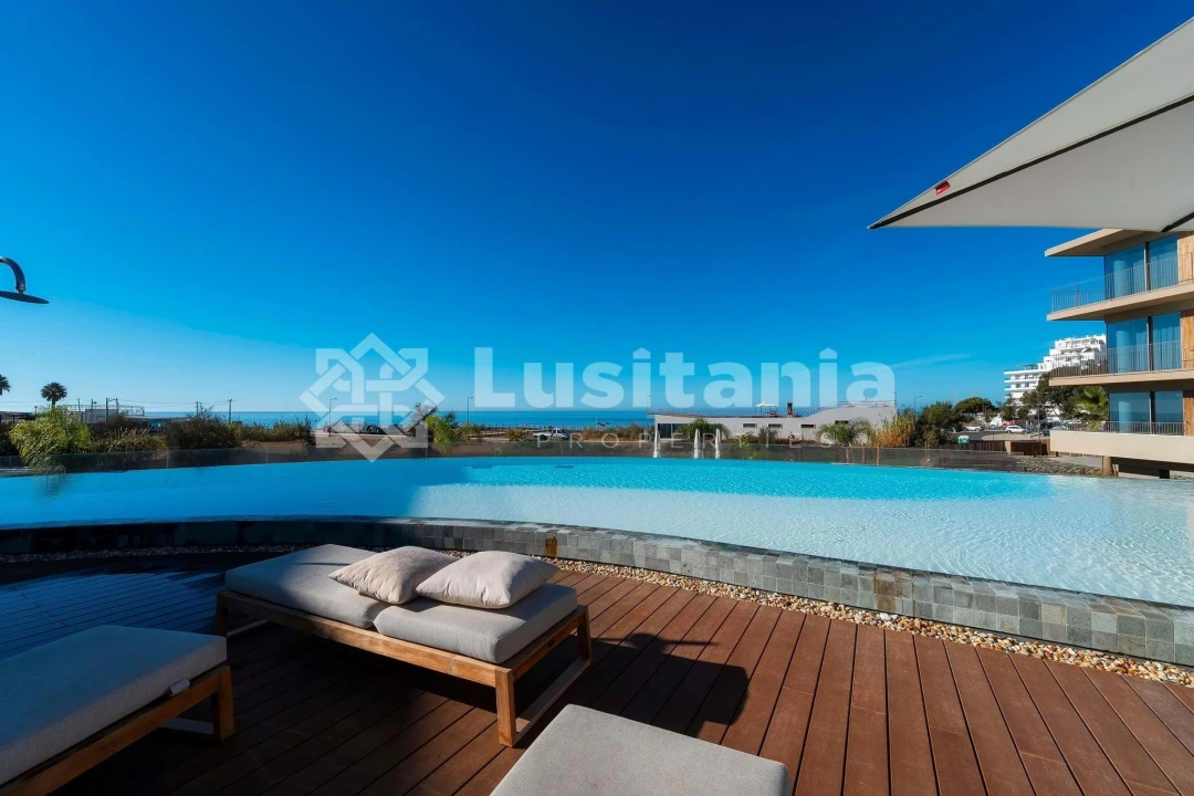 Apartamento T2 para Venda em Quarteira Foto 39