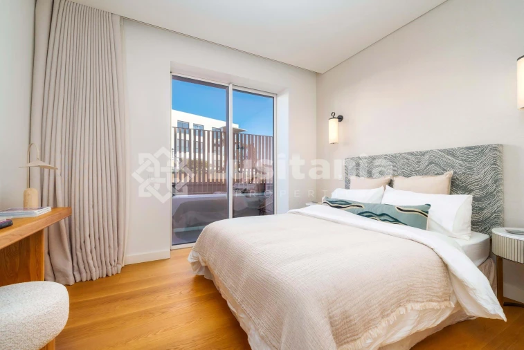 Apartamento T2 para Venda em Quarteira Foto 11