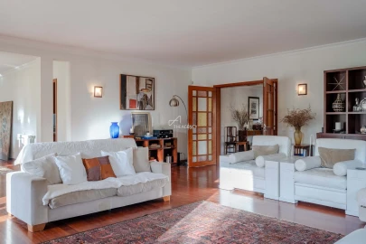 Moradia T6 para Venda em Cascais e Estoril