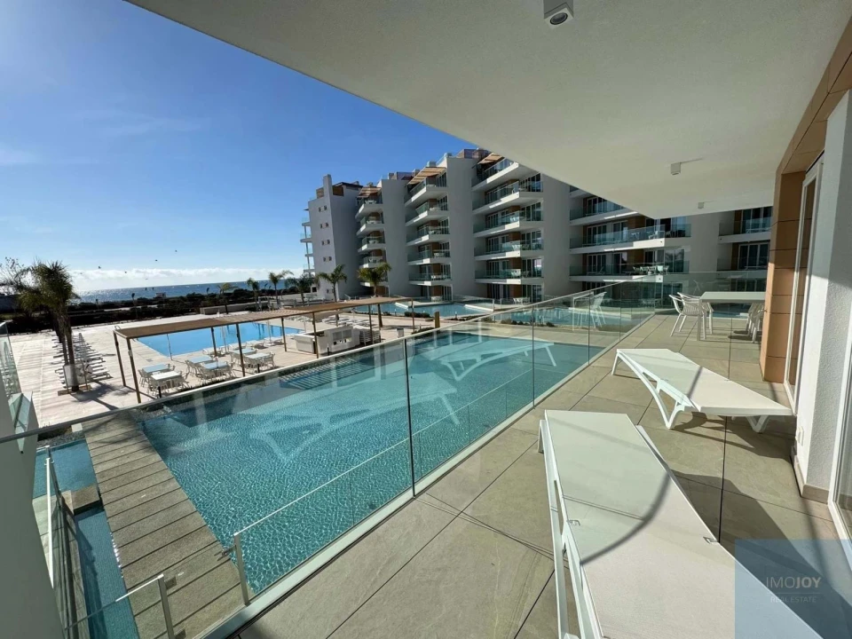 Apartamento T2 para Venda em Quarteira Foto 1