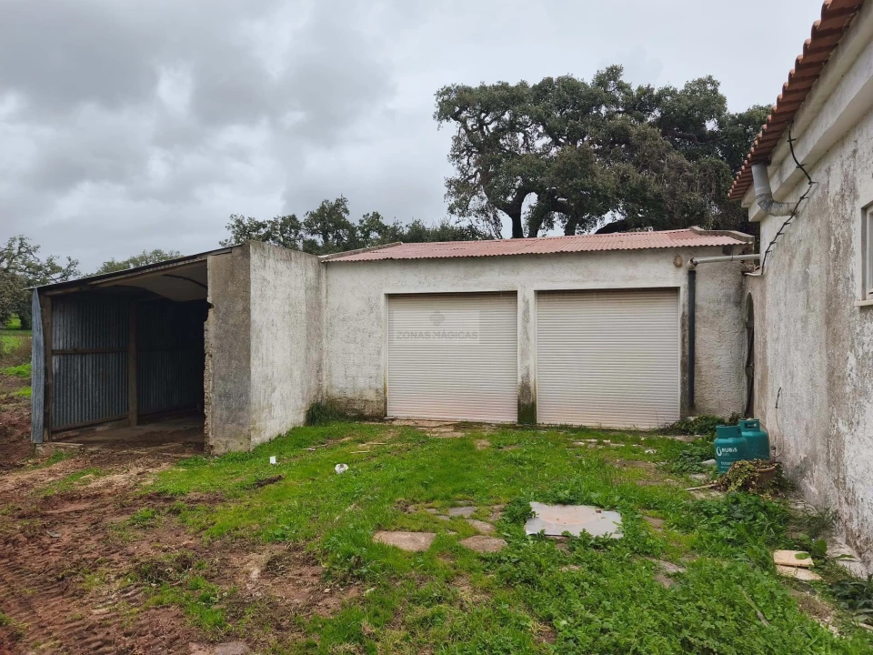 Quinta T1 para Venda em Lagos (São Sebastião e Santa Maria) Foto 24