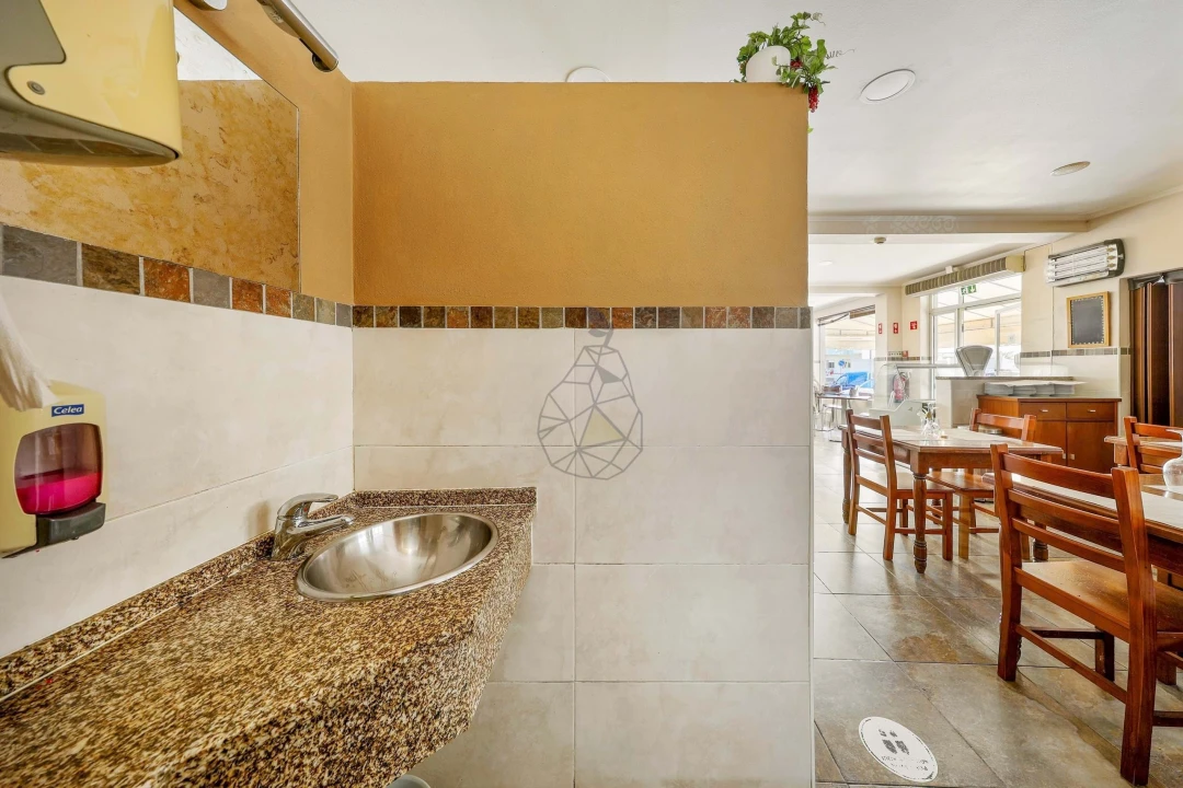 Negócio para Venda em Portimão Foto 24