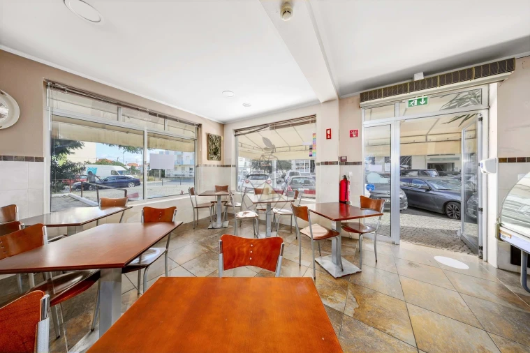 Negócio para Venda em Portimão Foto 26