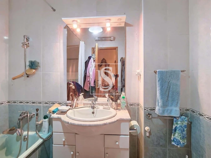 Apartamento T2 para Venda em Aguas Santas Foto 16