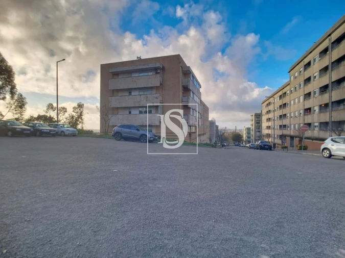 Apartamento T2 para Venda em Aguas Santas Foto 37