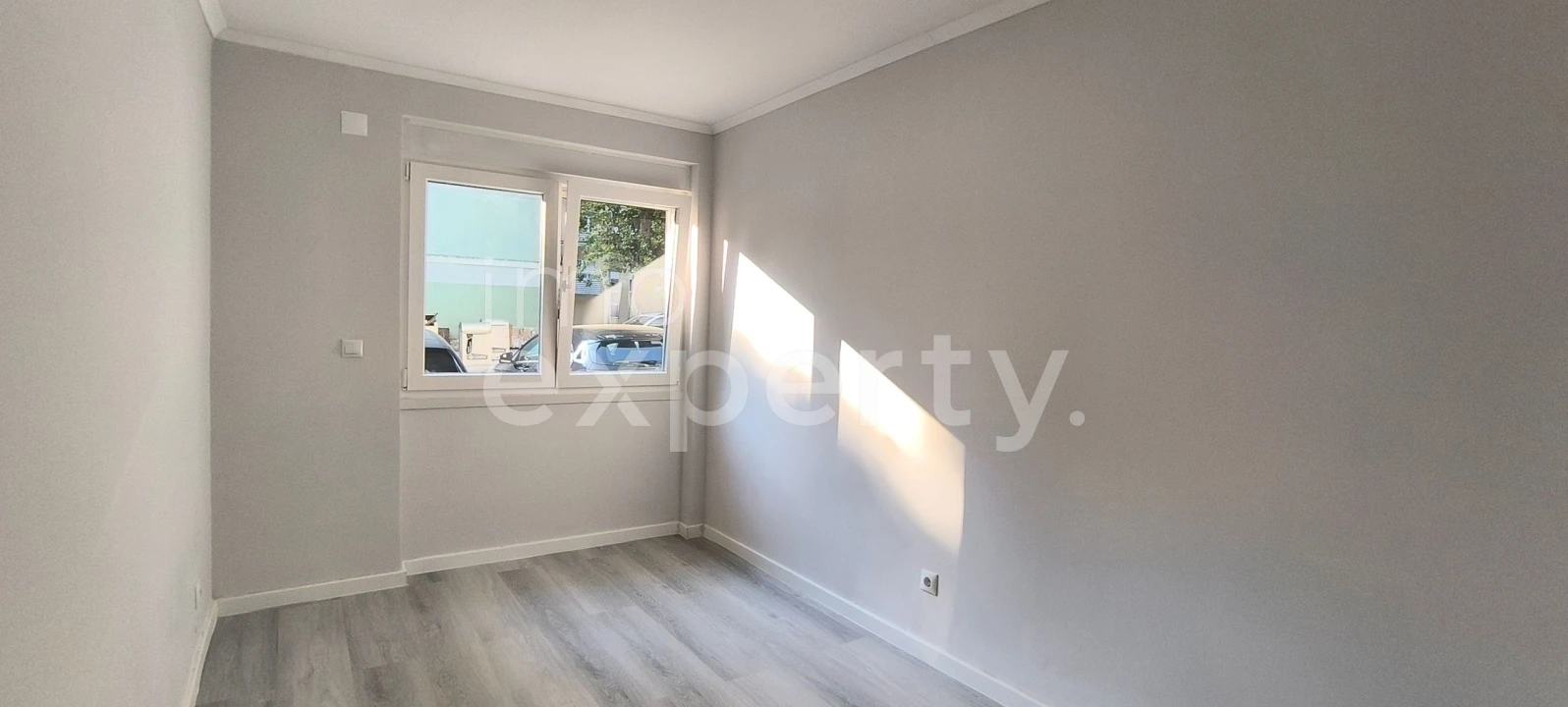 Apartamento T2 para Venda em Benfica Foto 15