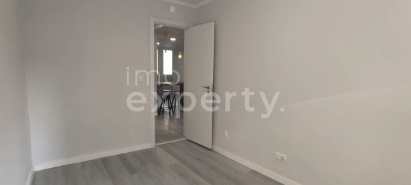 Apartamento T2 para Venda em Benfica