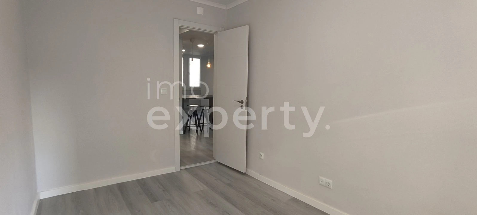 Apartamento T2 para Venda em Benfica Foto 16
