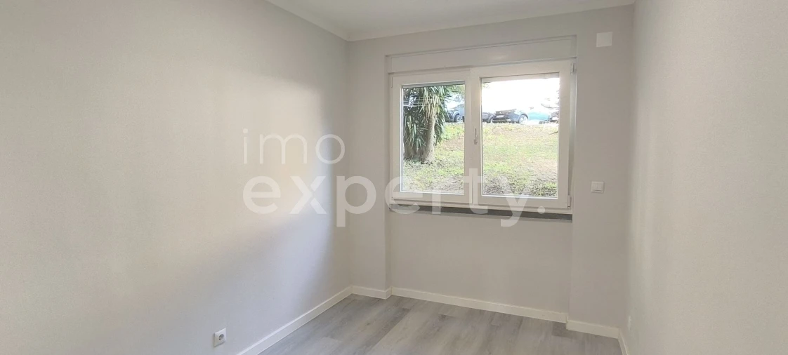 Apartamento T2 para Venda em Benfica Foto 18