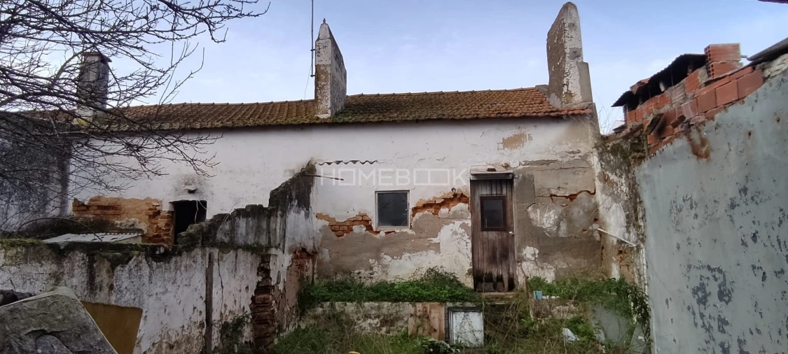 Moradia T1 para Venda em Vendas Novas Foto 3