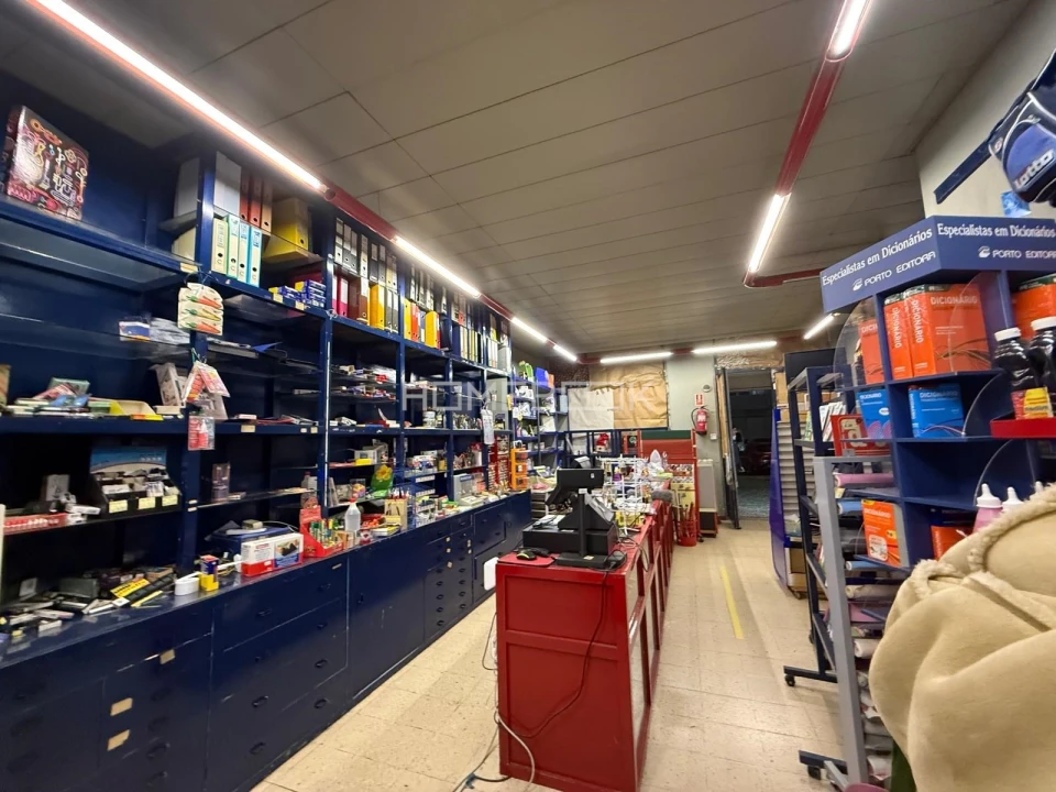 Negócio para Arrendamento em Póvoa de Santo Adrião e Olival Basto Foto 9