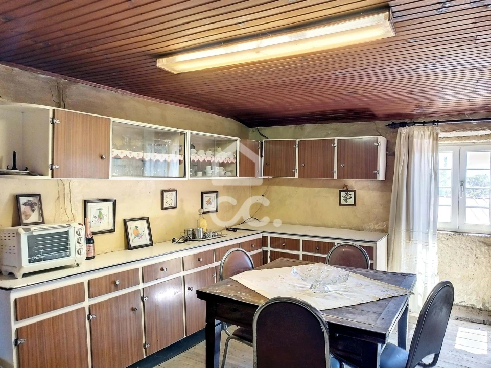 Moradia T3 para Venda em Redondelo Foto 1