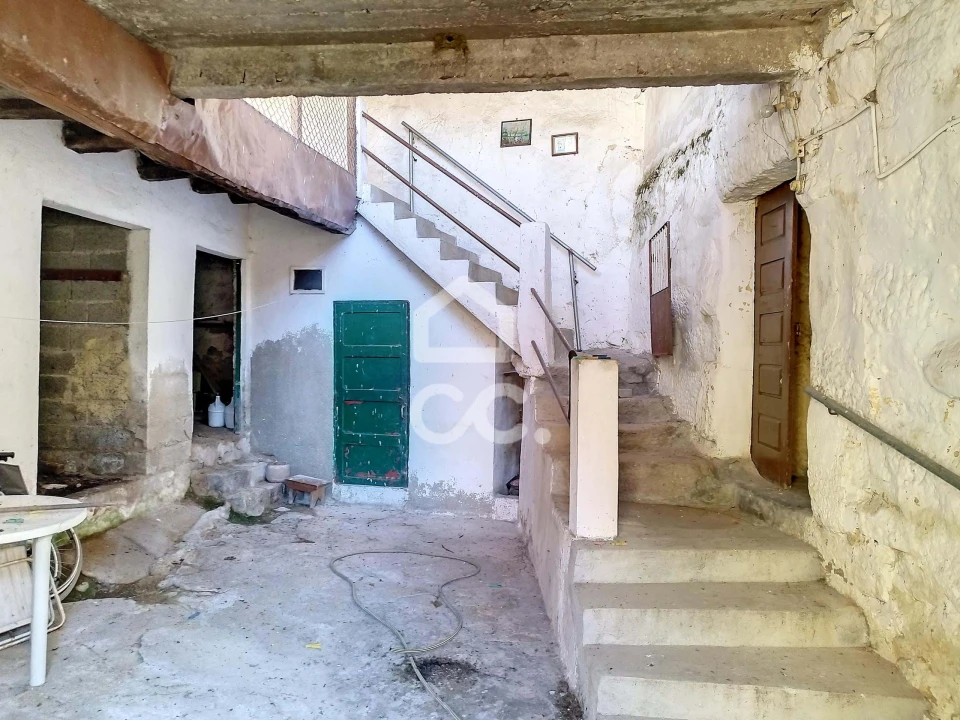 Moradia T3 para Venda em Redondelo Foto 7