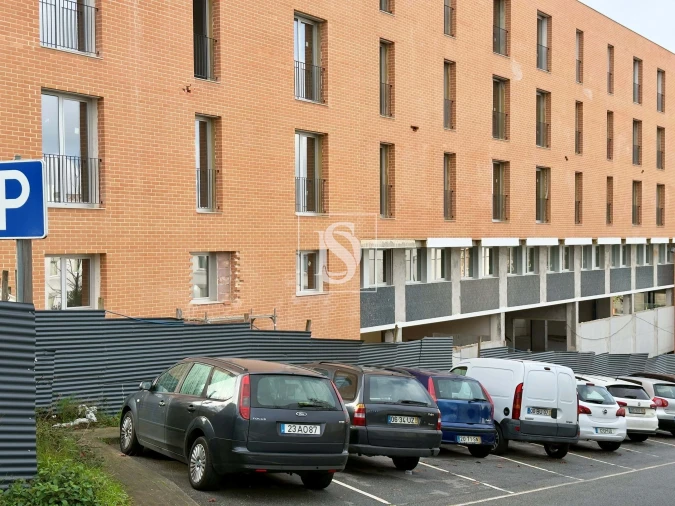 Apartamento T1 para Venda em Azurem Foto 17