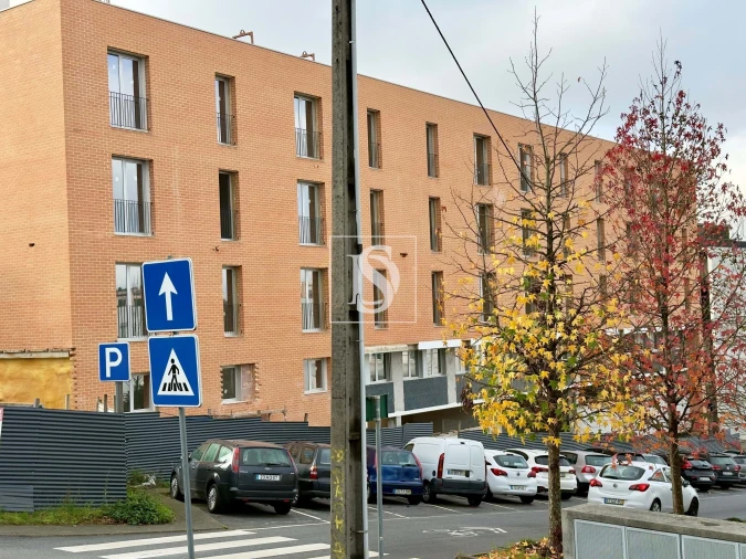 Apartamento T1 para Venda em Azurem Foto 16