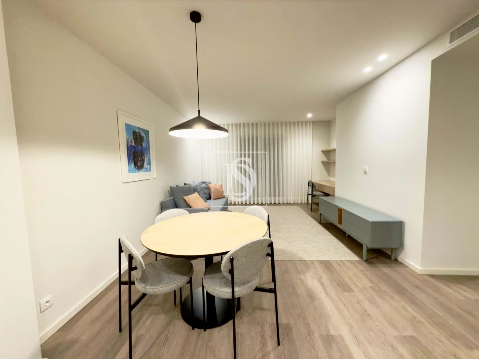 Apartamento T1 para Venda em Azurem Foto 5