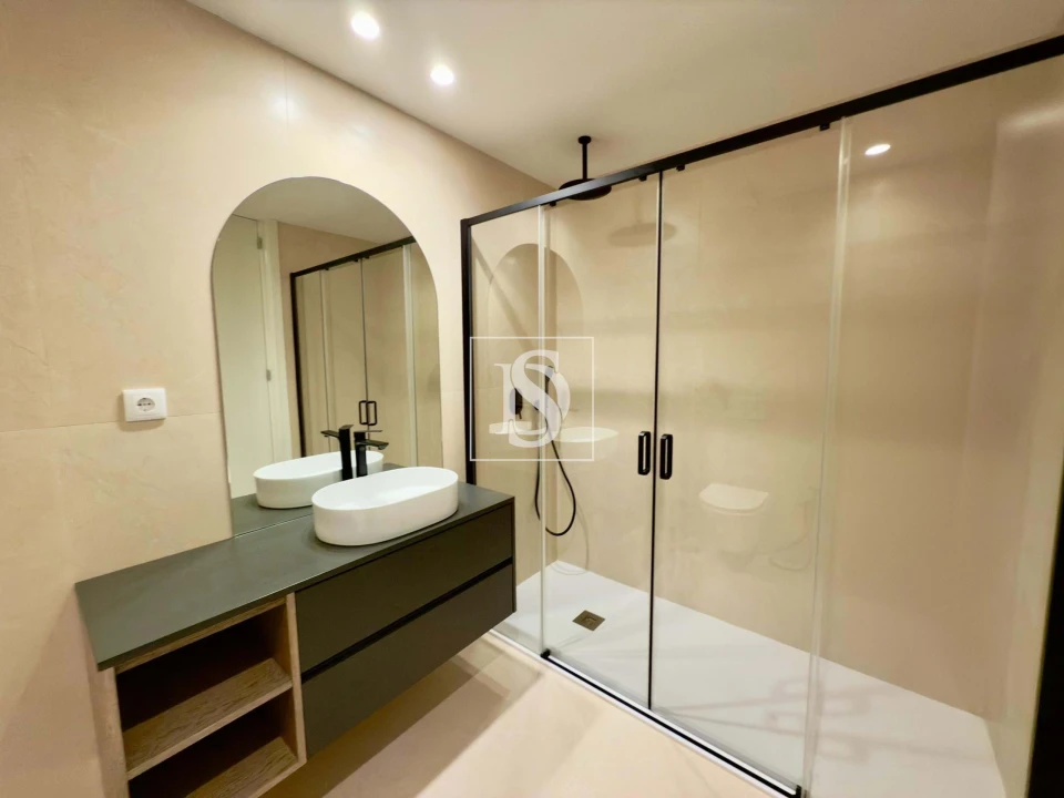 Apartamento T1 para Venda em Azurem Foto 12