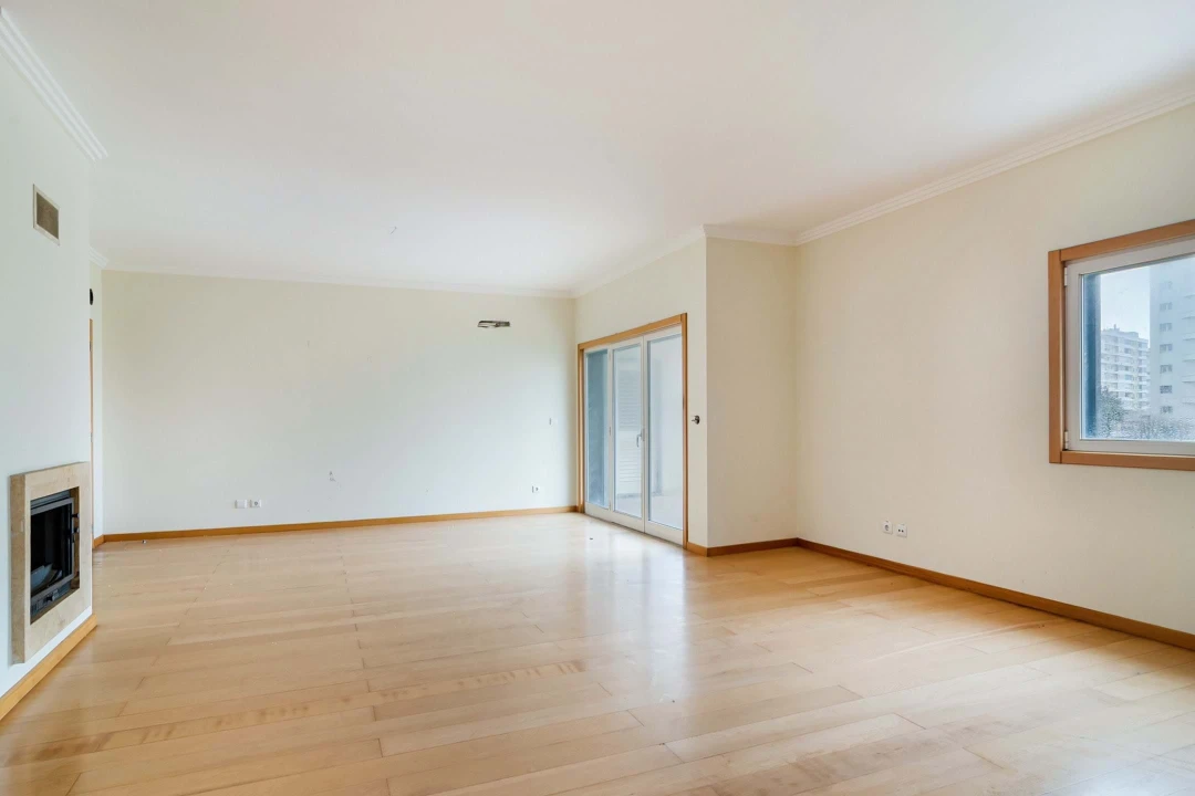 Apartamento T2 para Venda em Oeiras e São Julião da Barra, Paço de Arcos e Caxias Foto 5