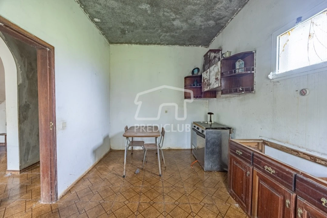 Moradia T3 para Venda em Santana Foto 6