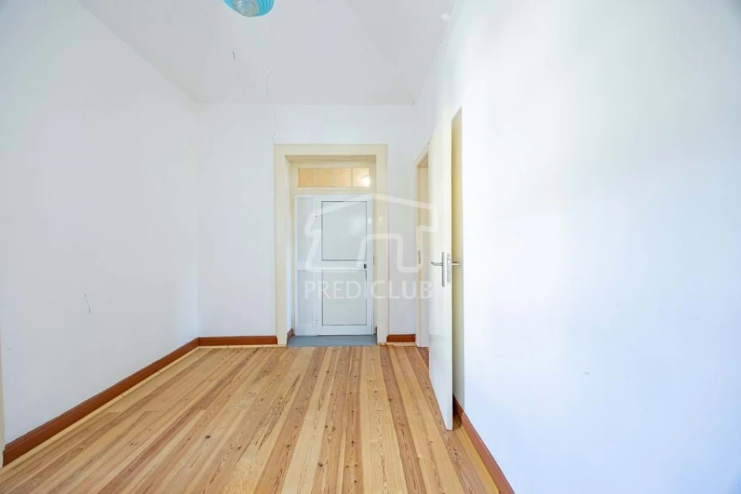 Moradia T4 para Venda em São Vicente Foto 18