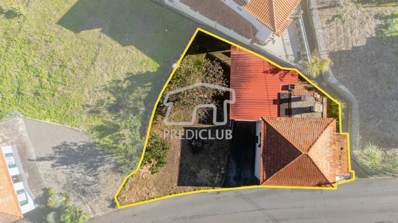 Moradia T4 para Venda em São Vicente Foto 2