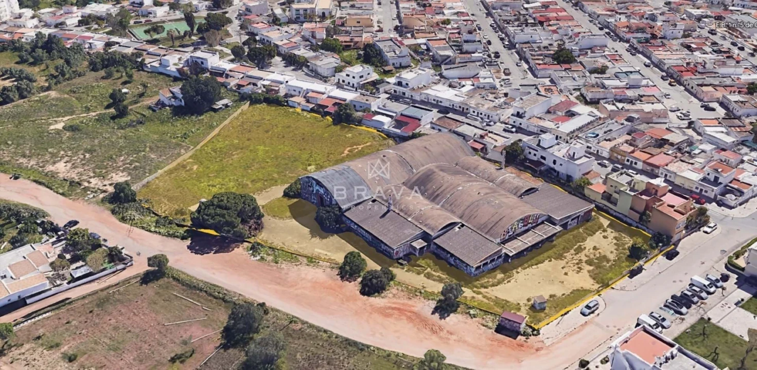 Terreno para Venda em Olhão Foto 5