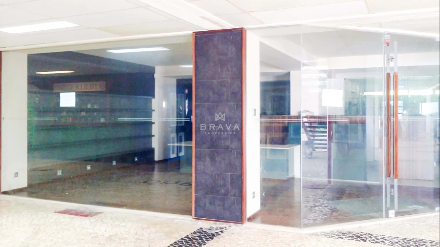 Negócio para Venda em Quarteira Foto 9