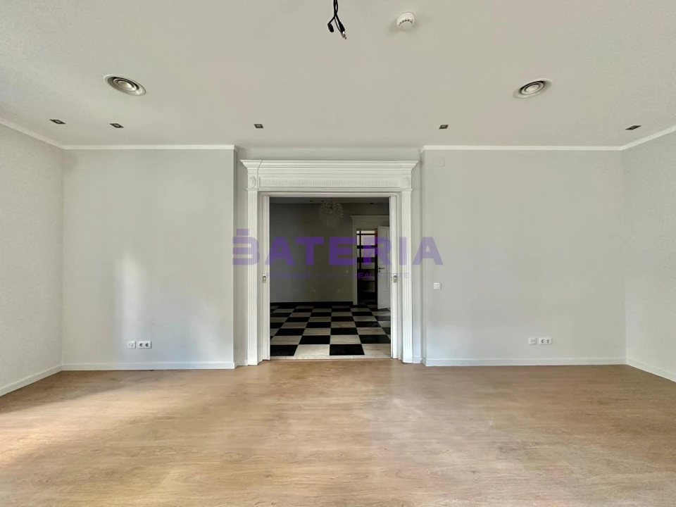 Escritório para Arrendamento em Alvalade Foto 27